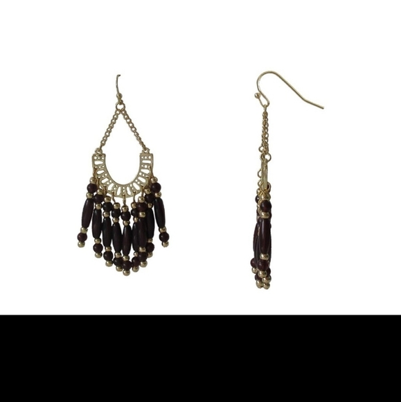 Time and Tru Women's Rustic Plum Bead Chandelier Earrings - Picture 2 of 3